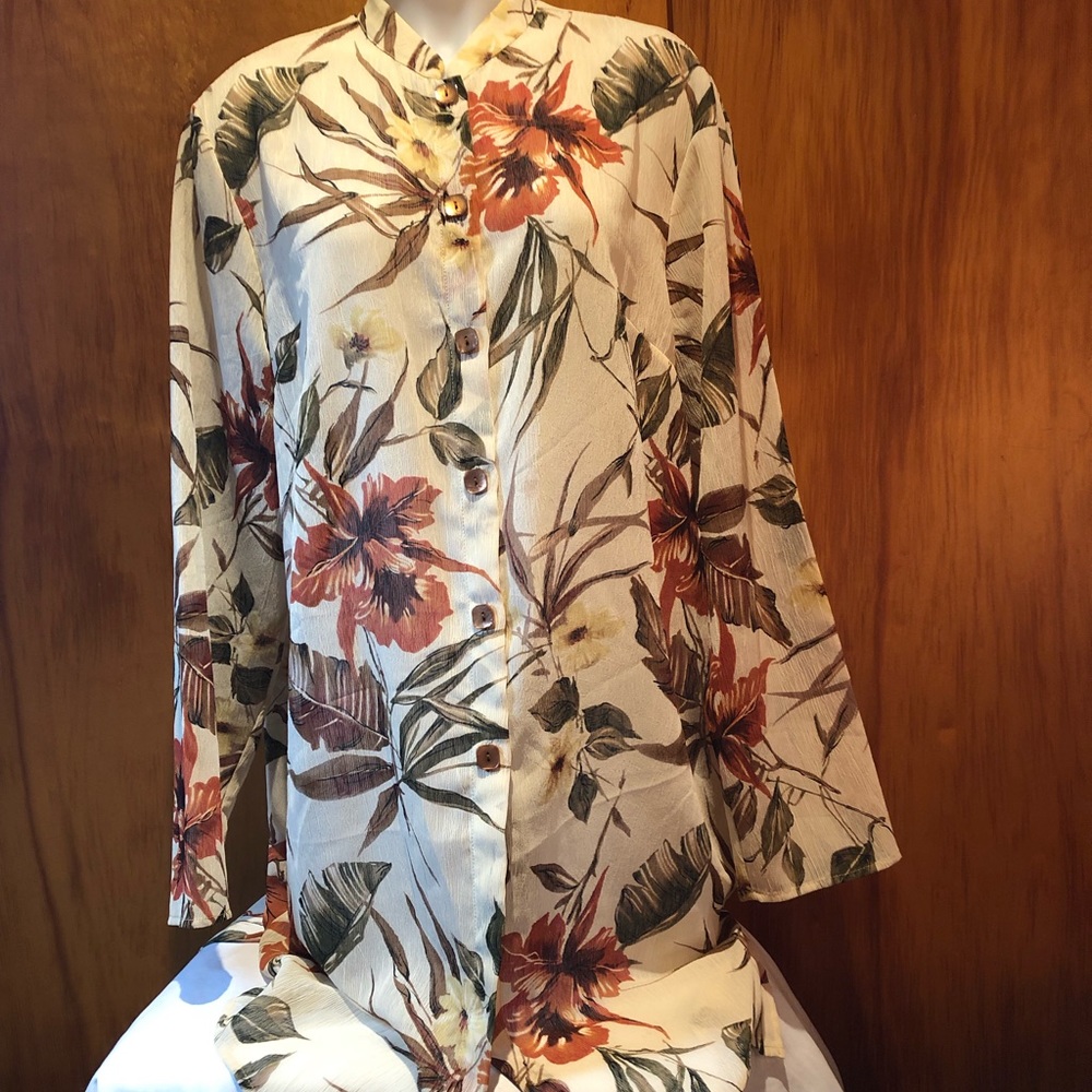 Susan Graver Style Button Up Blouse Large